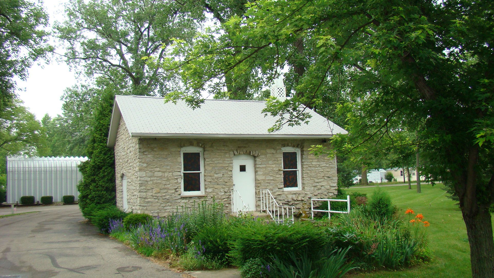 Ohio New Paris Natural Springs Resort